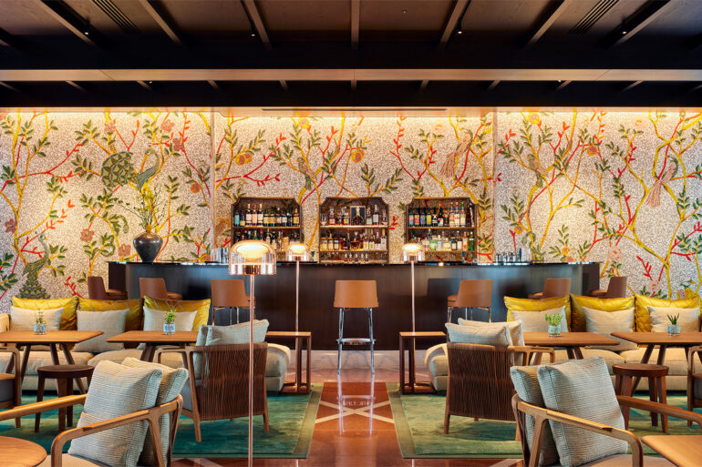 Coqtail-a-Tokyo-the-Bvlgari-hotel-con-camparino-coqtail