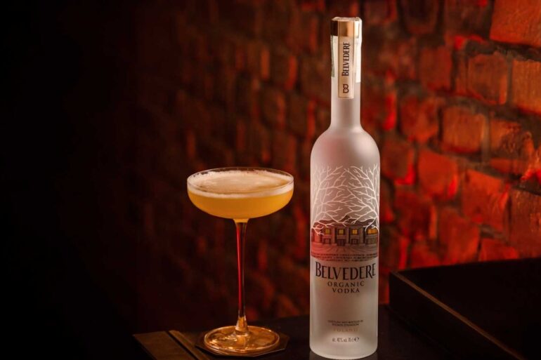 Pornstar-Martini-bob-milano-belvedere-vodka