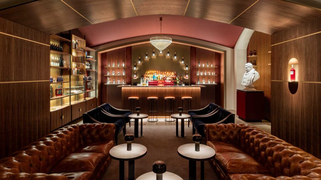 110-anni-di-Sala-Gaspare-Coqtail