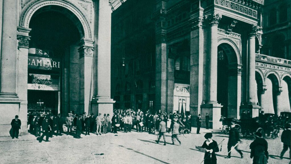 Camparino-e-Caffè-Campari-foto-epoca-Coqtail